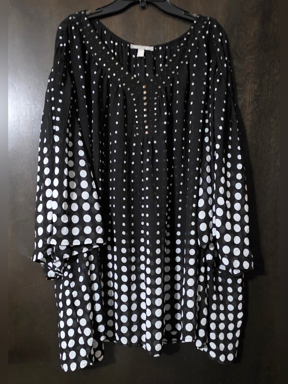 Woman Within Black White Polka Dot Studded V-Neck Pleated Bell Sleeves Size 4X - Picture 3 of 9